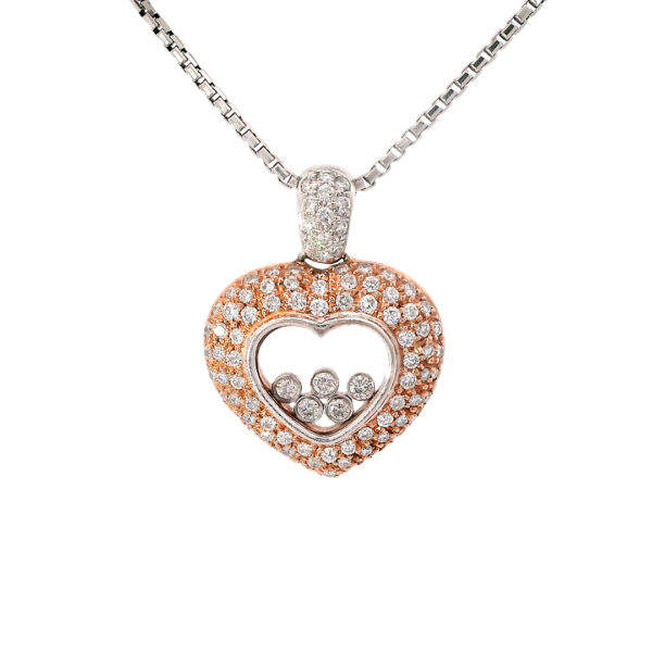Heart-shaped Enchanted Necklace