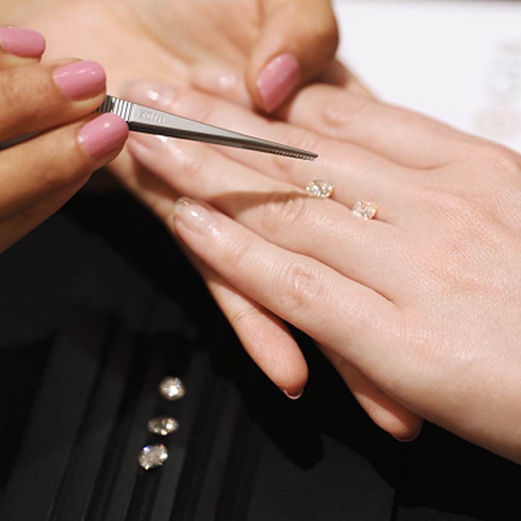 Diamonds on Hand - Mark Solomon Jewellers